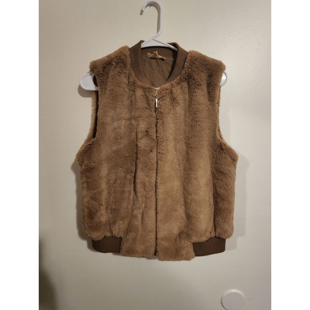 Le Lis Fur Vest Size Medium